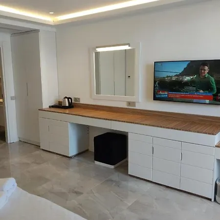 Hotel Selluka *
